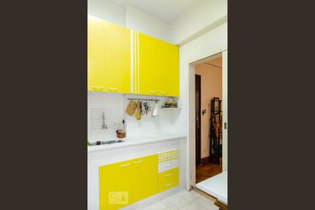 Apartamento à venda com 100m², 3 quartos e sem vaga Apartamento à venda com 100m², 3 quartos e sem vagaCozinha
