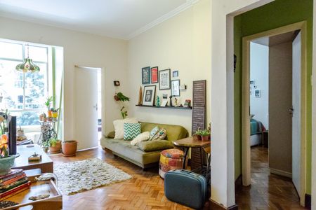 Apartamento à venda com 100m², 3 quartos e sem vaga Apartamento à venda com 100m², 3 quartos e sem vagaSala