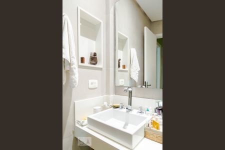 Apartamento à venda com 100m², 3 quartos e sem vaga Apartamento à venda com 100m², 3 quartos e sem vagaBanheiro 2