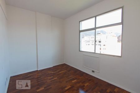 Apartamento para alugar com 100m², 3 quartos e 1 vaga Apartamento para alugar com 100m², 3 quartos e 1 vagaQuarto 2