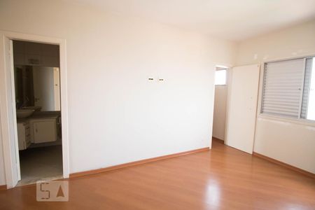 Suite de apartamento à venda com 3 quartos, 110m² em Nova Petrópolis, São Bernardo do Campo