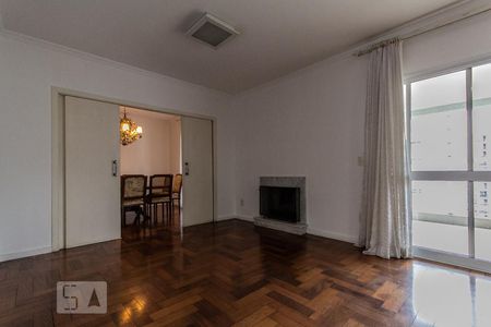 Apartamento à venda com 248m², 4 quartos e 3 vagasSala