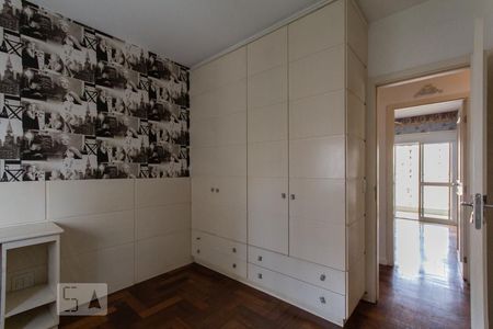 Apartamento à venda com 248m², 4 quartos e 3 vagasSuíte 2