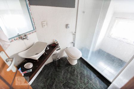 Banheiro social de casa de condomínio à venda com 3 quartos, 175m² em Vargem Grande, Rio de Janeiro