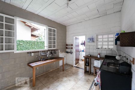 Casa de condomínio à venda com 175m², 3 quartos e 1 vagaCozinha