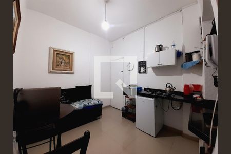 Sala/Cozinha de kitnet/studio à venda com 1 quarto, 33m² em Centro, Rio de Janeiro