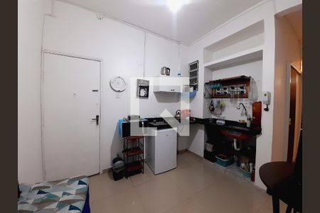 Sala/Cozinha de kitnet/studio à venda com 1 quarto, 33m² em Centro, Rio de Janeiro