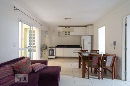 Sala de apartamento para alugar com 2 quartos, 60m² em Vila Assunção, Santo André
