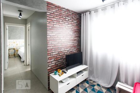 Sala de apartamento para alugar com 2 quartos, 42m² em Jardim Las Vegas, Guarulhos