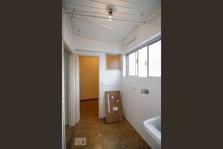 Apartamento para alugar com 80m², 3 quartos e 1 vagaÁrea de Serviço