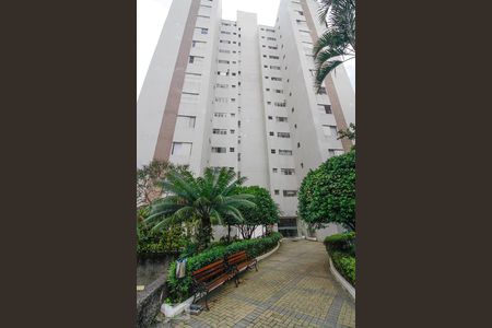 Apartamento para alugar com 80m², 3 quartos e 1 vagaFachada