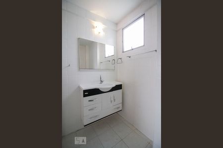 Apartamento para alugar com 80m², 3 quartos e 1 vagaBanheiro
