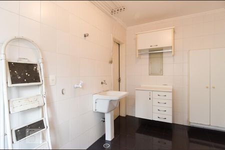 Apartamento à venda com 130m², 3 quartos e 2 vagasÁrea de Serviço