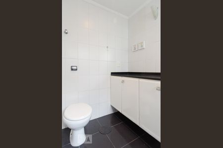 Apartamento à venda com 130m², 3 quartos e 2 vagasBanheiro da Suíte