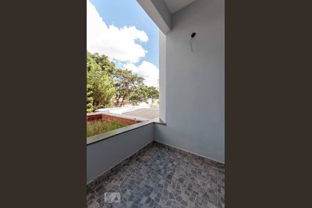 Casa à venda com 300m², 4 quartos e 3 vagas Casa à venda com 300m², 4 quartos e 3 vagasVaranda Quarto 2
