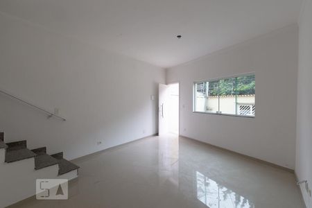 Sala de casa para alugar com 3 quartos, 120m² em Chácara Seis de Outubro, São Paulo