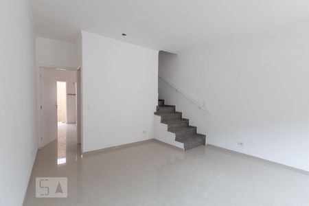 Sala de casa para alugar com 3 quartos, 120m² em Chácara Seis de Outubro, São Paulo