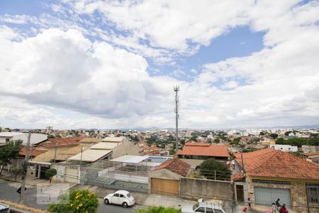 Vista Cobertura de apartamento à venda com 2 quartos, 128m² em Santa Mônica, Belo Horizonte