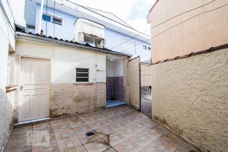 Casa de condomínio para alugar com 80m², 2 quartos e 1 vagaQuintal