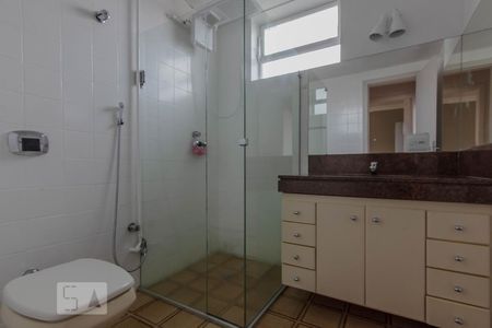 Banheiro Social de apartamento à venda com 2 quartos, 70m² em São Pedro, Belo Horizonte