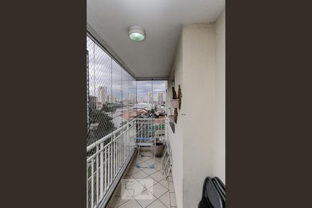 varanda de apartamento para alugar com 3 quartos, 76m² em Vila Invernada, São Paulo