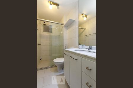 Apartamento para alugar com 76m², 3 quartos e 2 vagasbanheiro