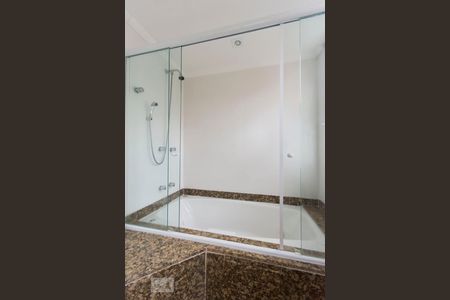 Apartamento à venda com 244m², 3 quartos e 3 vagas