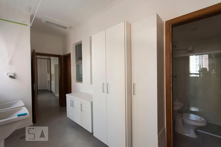 Apartamento à venda com 244m², 3 quartos e 3 vagas