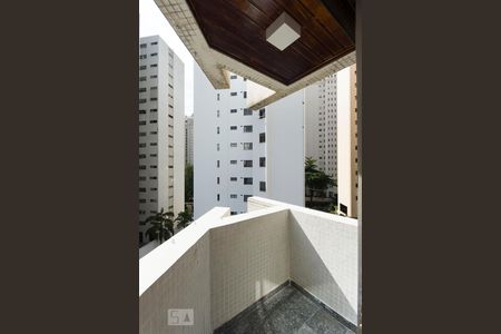 Apartamento à venda com 244m², 3 quartos e 3 vagas