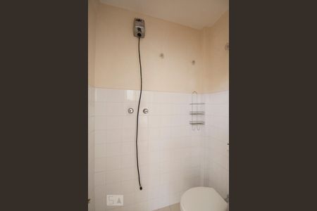 Apartamento para alugar com 240m², 3 quartos e 2 vagasBanheiro de serviço