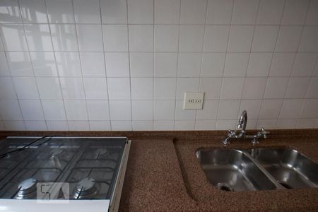 Apartamento para alugar com 240m², 3 quartos e 2 vagasPia