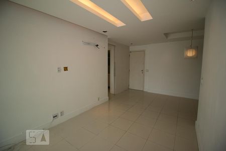 Sala de apartamento à venda com 2 quartos, 86m² em Jacarepaguá, Rio de Janeiro