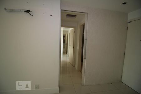 Corredor de apartamento à venda com 2 quartos, 86m² em Jacarepaguá, Rio de Janeiro