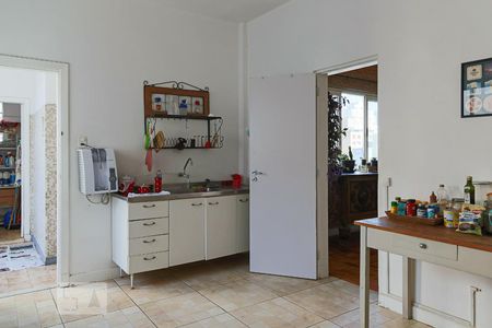 Apartamento à venda com 150m², 2 quartos e 1 vagaCozinha