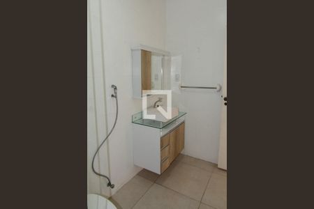 Apartamento para alugar com 75m², 2 quartos e sem vaga Apartamento para alugar com 75m², 2 quartos e sem vagaBanheiro
