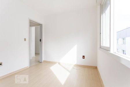 Quarto de apartamento para alugar com 1 quarto, 42m² em Passo da Areia, Porto Alegre