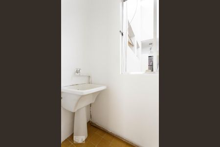 Área de Serviço de apartamento para alugar com 1 quarto, 42m² em Passo da Areia, Porto Alegre