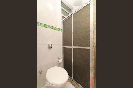 Banheiro. de apartamento para alugar com 1 quarto, 36m² em Copacabana, Rio de Janeiro