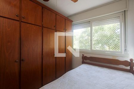 Quarto de apartamento à venda com 1 quarto, 52m² em Protásio Alves, Porto Alegre
