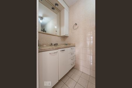 Apartamento para alugar com 73m², 3 quartos e 2 vagasBanheiro social