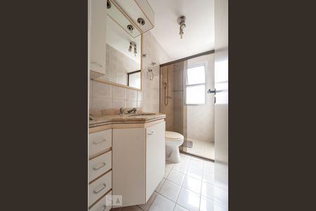 Apartamento para alugar com 73m², 3 quartos e 2 vagasBanheiro da suíte