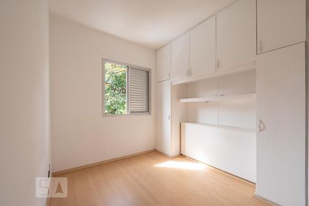 Apartamento para alugar com 73m², 3 quartos e 2 vagasSuíte
