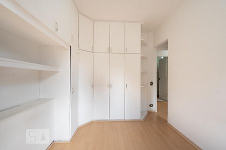 Apartamento para alugar com 73m², 3 quartos e 2 vagasSuíte