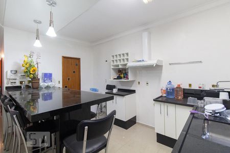 Casa à venda com 250m², 3 quartos e sem vagaCozinha