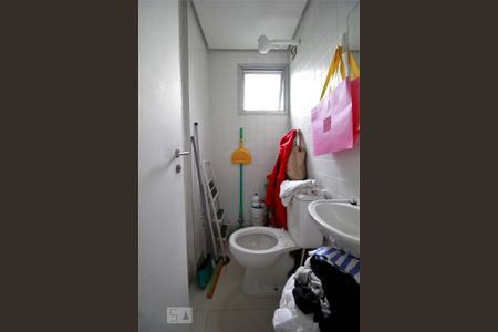 Apartamento à venda com 136m², 3 quartos e 3 vagasBanheiro de serviço