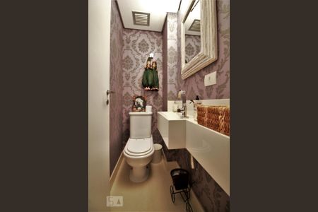Lavabo de apartamento à venda com 3 quartos, 136m² em Real Parque, São Paulo