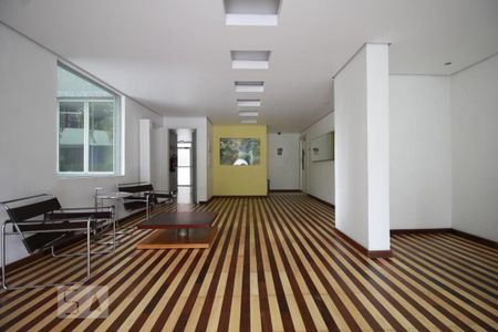 Apartamento à venda com 136m², 3 quartos e 3 vagasHall social