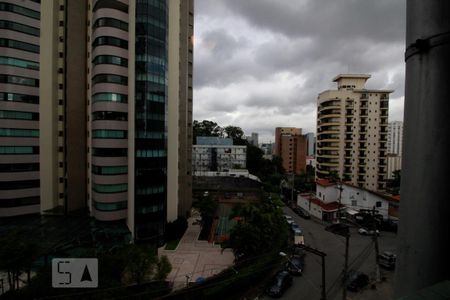 Apartamento à venda com 136m², 3 quartos e 3 vagasVista do quarto 2