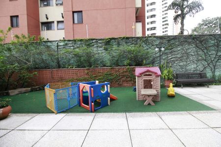 Apartamento à venda com 136m², 3 quartos e 3 vagasPlayground