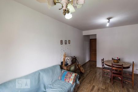 Sala de apartamento para alugar com 3 quartos, 72m² em Vila Pompéia, São Paulo